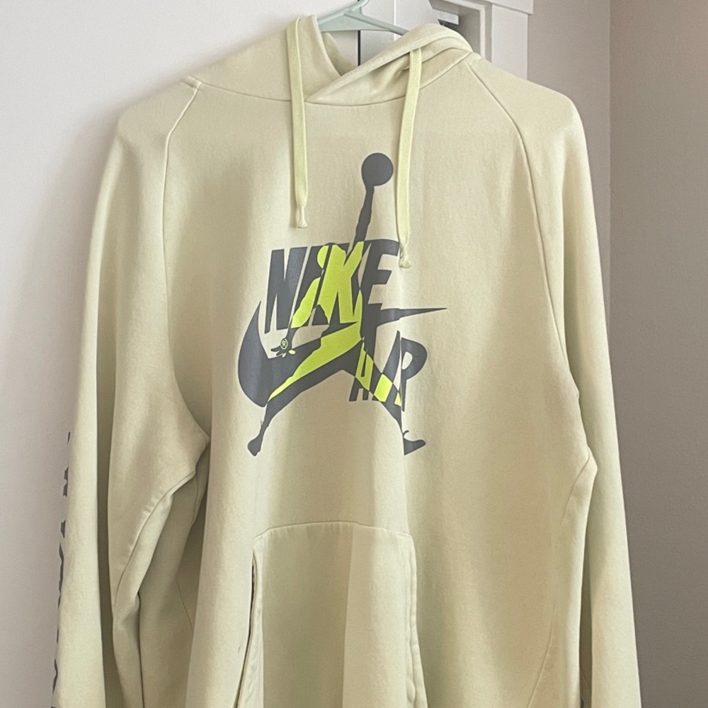 Jordan Nike Air Hoodie Men's XL Light Green Hoodie